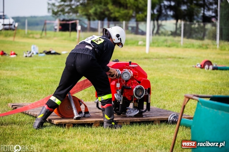 Zdjęcie w galerii na portalu naszraciborz.pl: Rzuchów wywozi z Kobyli puchar wójta Kornowaca [FOTO i WIDEO] wiadomości z regionu