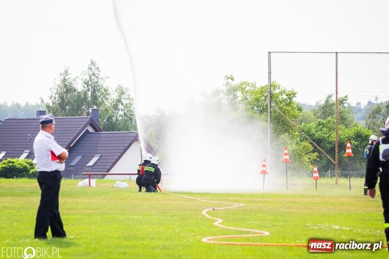 Zdjęcie w galerii na portalu naszraciborz.pl: Rzuchów wywozi z Kobyli puchar wójta Kornowaca [FOTO i WIDEO] wiadomości z regionu