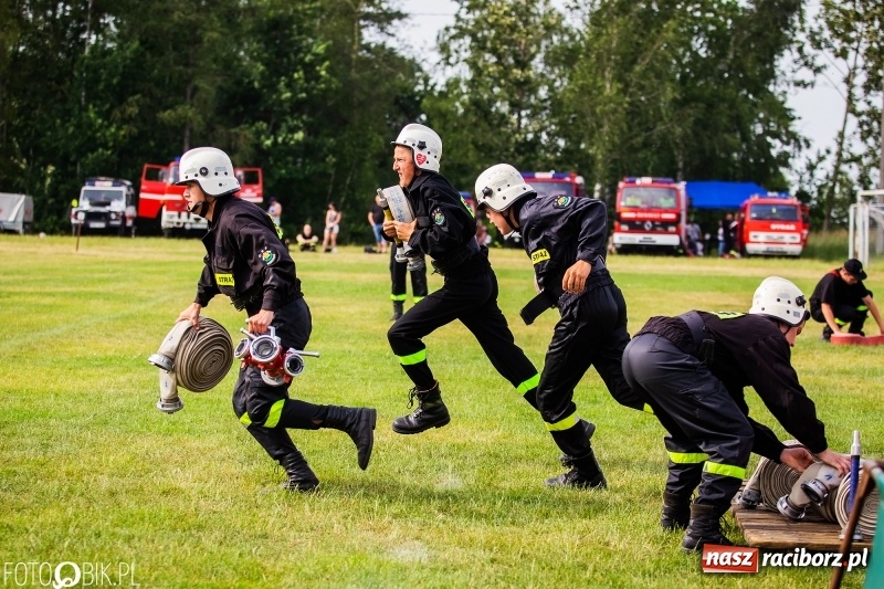 Zdjęcie w galerii na portalu naszraciborz.pl: Rzuchów wywozi z Kobyli puchar wójta Kornowaca [FOTO i WIDEO] wiadomości z regionu