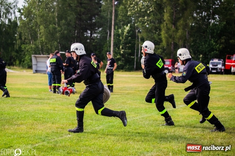 Zdjęcie w galerii na portalu naszraciborz.pl: Rzuchów wywozi z Kobyli puchar wójta Kornowaca [FOTO i WIDEO] wiadomości z regionu