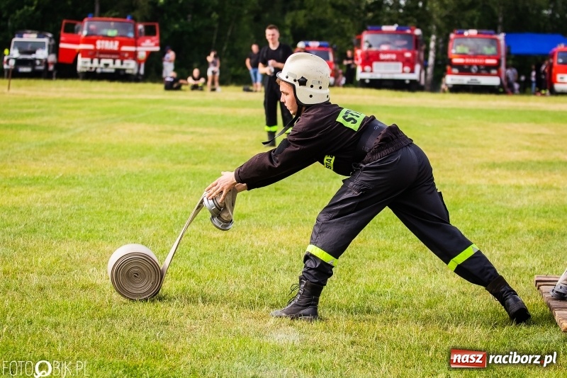 Zdjęcie w galerii na portalu naszraciborz.pl: Rzuchów wywozi z Kobyli puchar wójta Kornowaca [FOTO i WIDEO] wiadomości z regionu