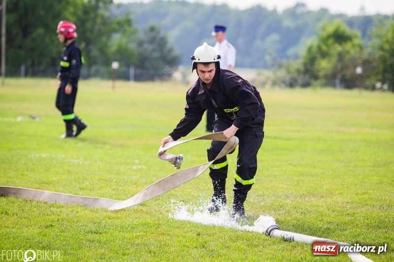 Zdjęcie w galerii na portalu naszraciborz.pl: Rzuchów wywozi z Kobyli puchar wójta Kornowaca [FOTO i WIDEO] wiadomości z regionu