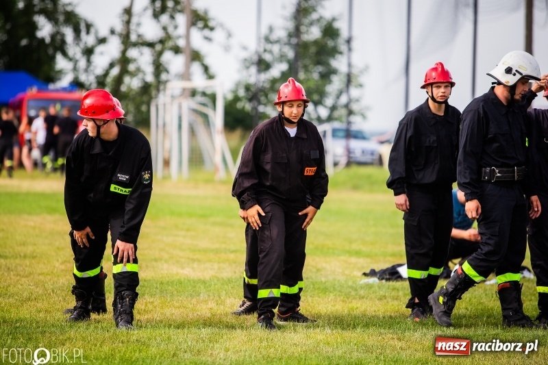 Zdjęcie w galerii na portalu naszraciborz.pl: Rzuchów wywozi z Kobyli puchar wójta Kornowaca [FOTO i WIDEO] wiadomości z regionu
