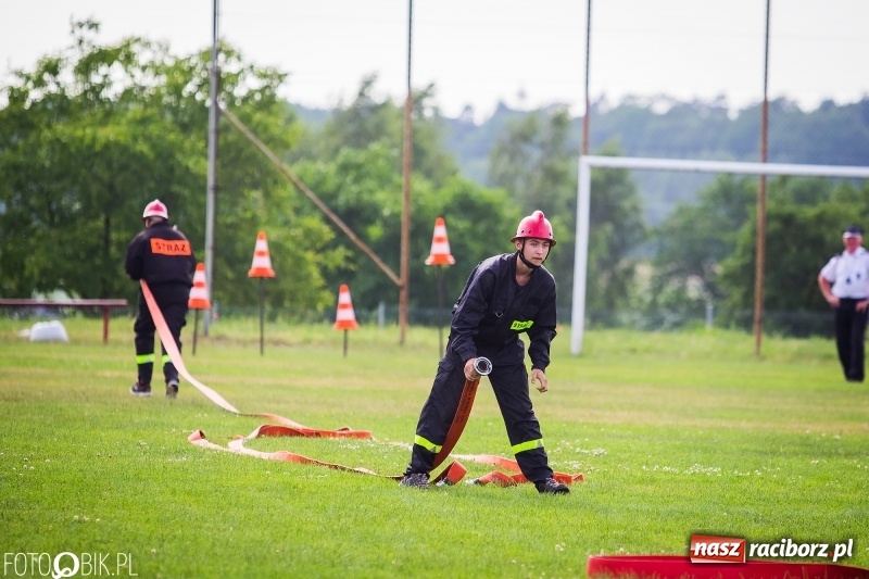 Zdjęcie w galerii na portalu naszraciborz.pl: Rzuchów wywozi z Kobyli puchar wójta Kornowaca [FOTO i WIDEO] wiadomości z regionu