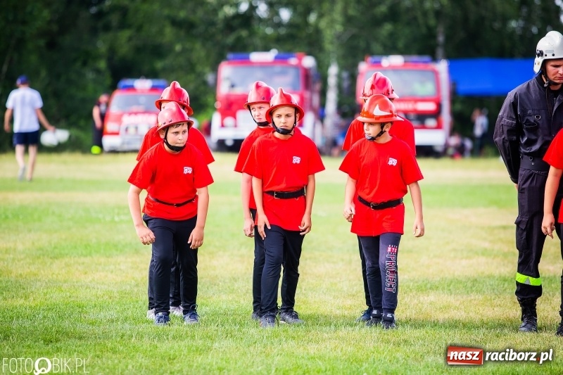 Zdjęcie w galerii na portalu naszraciborz.pl: Rzuchów wywozi z Kobyli puchar wójta Kornowaca [FOTO i WIDEO] wiadomości z regionu