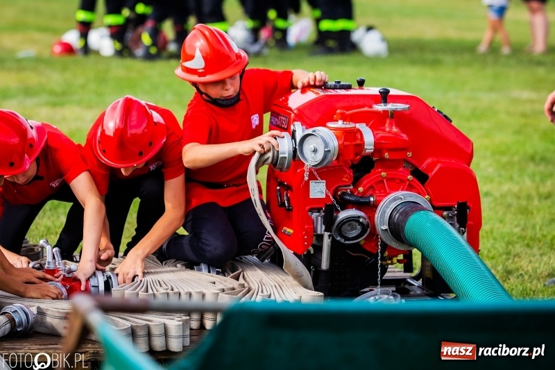 Zdjęcie w galerii na portalu naszraciborz.pl: Rzuchów wywozi z Kobyli puchar wójta Kornowaca [FOTO i WIDEO] wiadomości z regionu