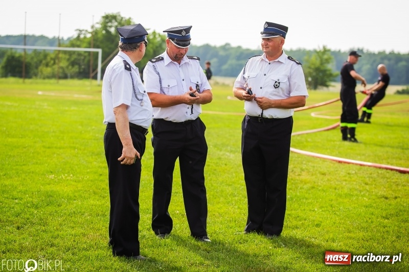 Zdjęcie w galerii na portalu naszraciborz.pl: Rzuchów wywozi z Kobyli puchar wójta Kornowaca [FOTO i WIDEO] wiadomości z regionu