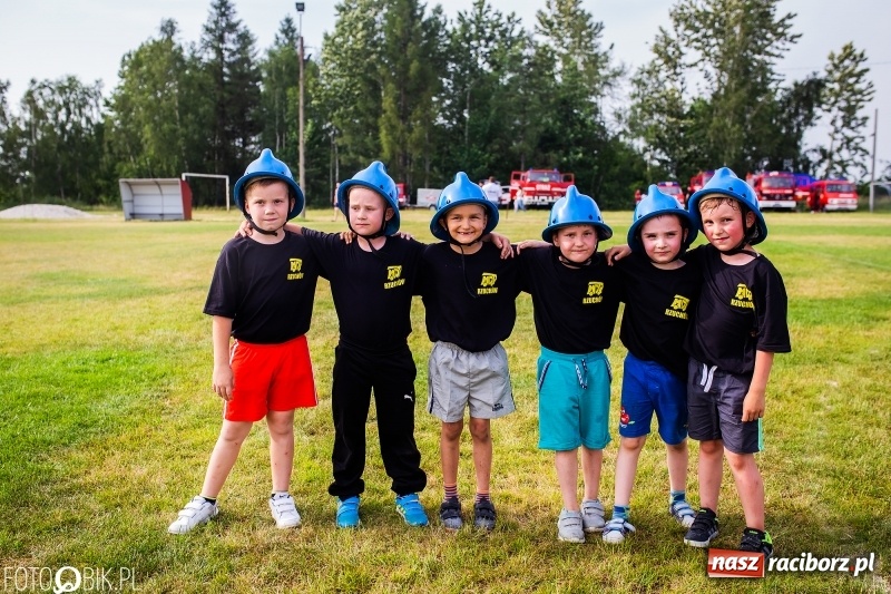Zdjęcie w galerii na portalu naszraciborz.pl: Rzuchów wywozi z Kobyli puchar wójta Kornowaca [FOTO i WIDEO] wiadomości z regionu