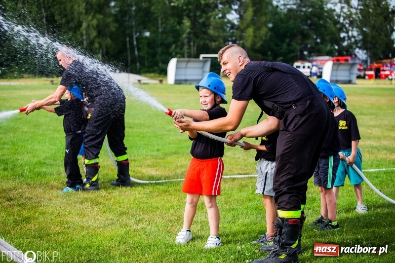 Zdjęcie w galerii na portalu naszraciborz.pl: Rzuchów wywozi z Kobyli puchar wójta Kornowaca [FOTO i WIDEO] wiadomości z regionu