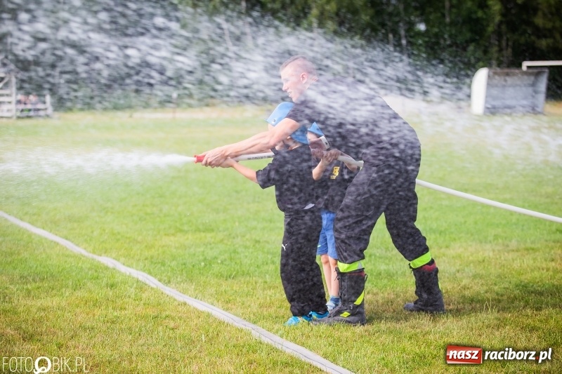 Zdjęcie w galerii na portalu naszraciborz.pl: Rzuchów wywozi z Kobyli puchar wójta Kornowaca [FOTO i WIDEO] wiadomości z regionu