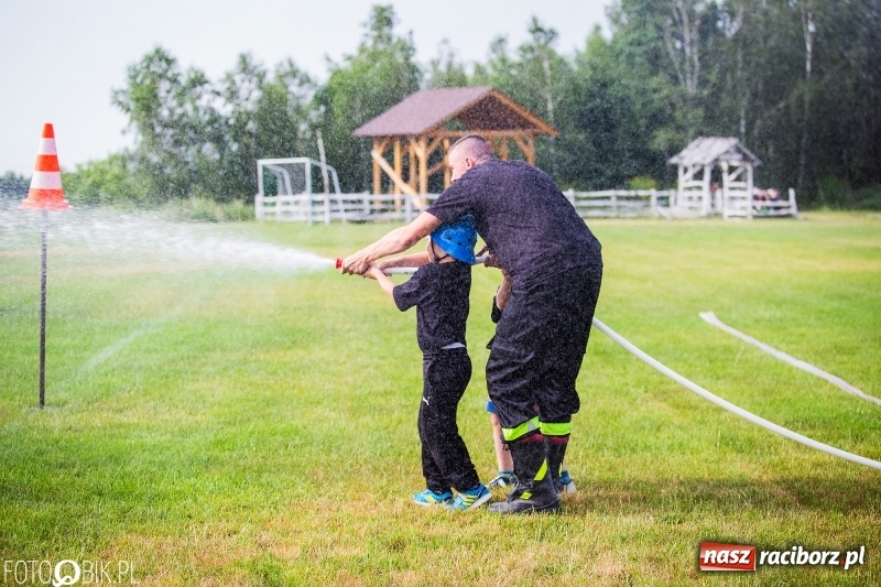 Zdjęcie w galerii na portalu naszraciborz.pl: Rzuchów wywozi z Kobyli puchar wójta Kornowaca [FOTO i WIDEO] wiadomości z regionu