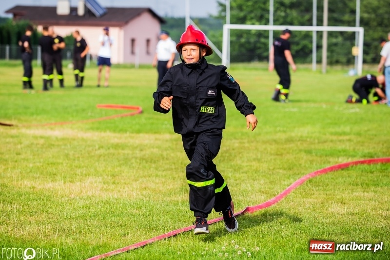 Zdjęcie w galerii na portalu naszraciborz.pl: Rzuchów wywozi z Kobyli puchar wójta Kornowaca [FOTO i WIDEO] wiadomości z regionu