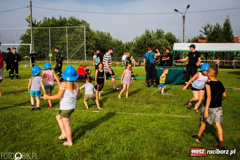 Zdjęcie w galerii na portalu naszraciborz.pl: Rzuchów wywozi z Kobyli puchar wójta Kornowaca [FOTO i WIDEO] wiadomości z regionu