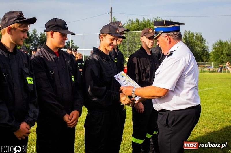 Zdjęcie w galerii na portalu naszraciborz.pl: Rzuchów wywozi z Kobyli puchar wójta Kornowaca [FOTO i WIDEO] wiadomości z regionu