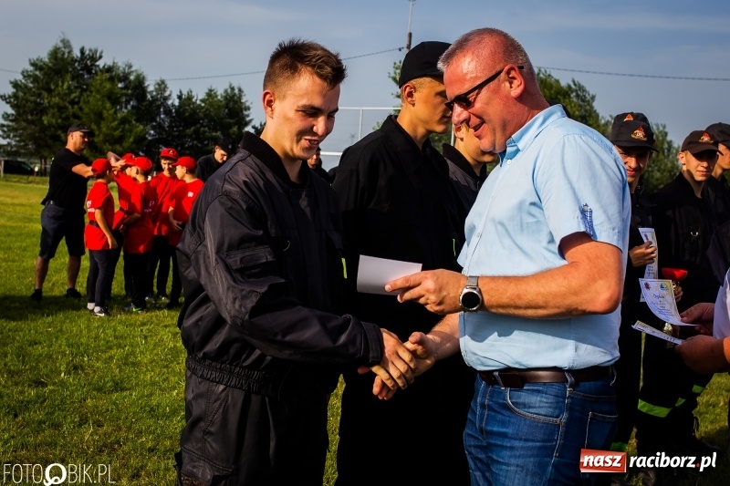 Zdjęcie w galerii na portalu naszraciborz.pl: Rzuchów wywozi z Kobyli puchar wójta Kornowaca [FOTO i WIDEO] wiadomości z regionu