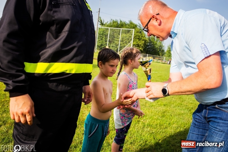 Zdjęcie w galerii na portalu naszraciborz.pl: Rzuchów wywozi z Kobyli puchar wójta Kornowaca [FOTO i WIDEO] wiadomości z regionu