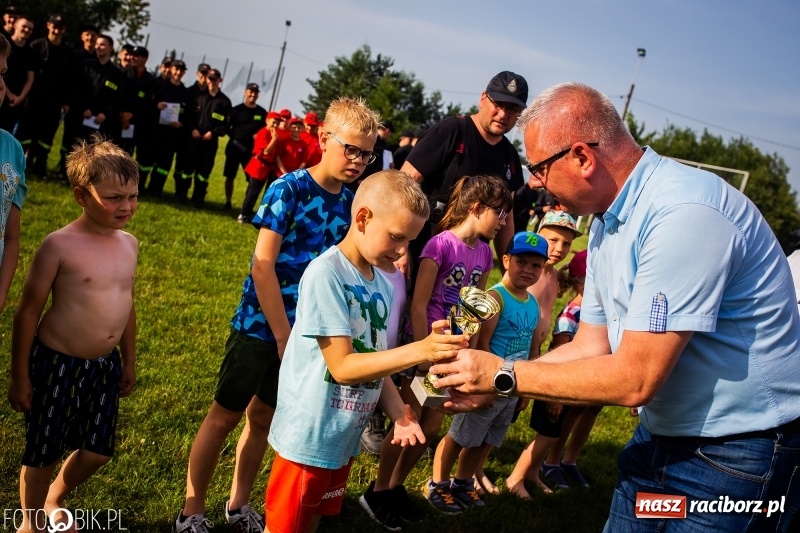Zdjęcie w galerii na portalu naszraciborz.pl: Rzuchów wywozi z Kobyli puchar wójta Kornowaca [FOTO i WIDEO] wiadomości z regionu