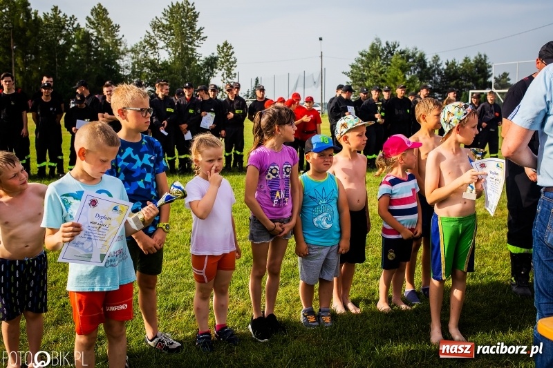 Zdjęcie w galerii na portalu naszraciborz.pl: Rzuchów wywozi z Kobyli puchar wójta Kornowaca [FOTO i WIDEO] wiadomości z regionu