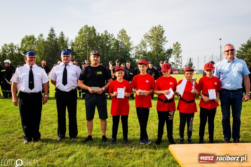 Zdjęcie w galerii na portalu naszraciborz.pl: Rzuchów wywozi z Kobyli puchar wójta Kornowaca [FOTO i WIDEO] wiadomości z regionu