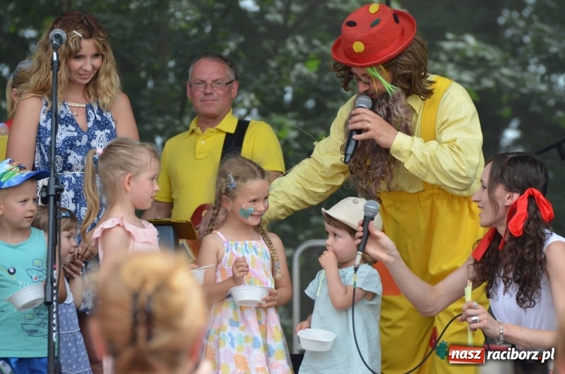 Zdjęcie w galerii na portalu naszraciborz.pl: Dni Raciborza. Ciocia Klocia, Ferajna Berniego i orkiestra Plania wiadomości z regionu
