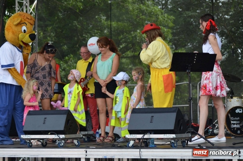 Zdjęcie w galerii na portalu naszraciborz.pl: Dni Raciborza. Ciocia Klocia, Ferajna Berniego i orkiestra Plania wiadomości z regionu