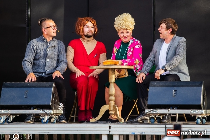 Zdjęcie w galerii na portalu naszraciborz.pl: Kabaret i covery. Jurki i JuicyPop na Dniach Raciborza [FOTO] wiadomości z regionu