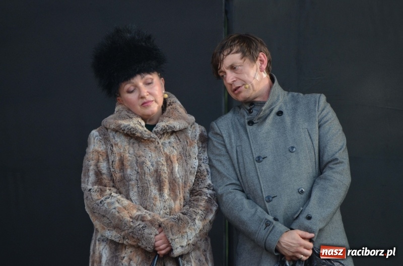 Zdjęcie w galerii na portalu naszraciborz.pl: Kabaret i covery. Jurki i JuicyPop na Dniach Raciborza [FOTO] wiadomości z regionu