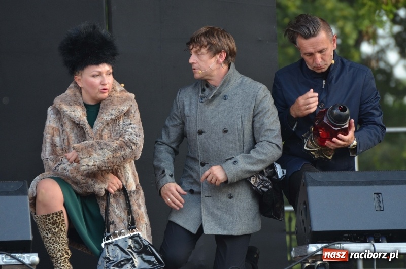 Zdjęcie w galerii na portalu naszraciborz.pl: Kabaret i covery. Jurki i JuicyPop na Dniach Raciborza [FOTO] wiadomości z regionu