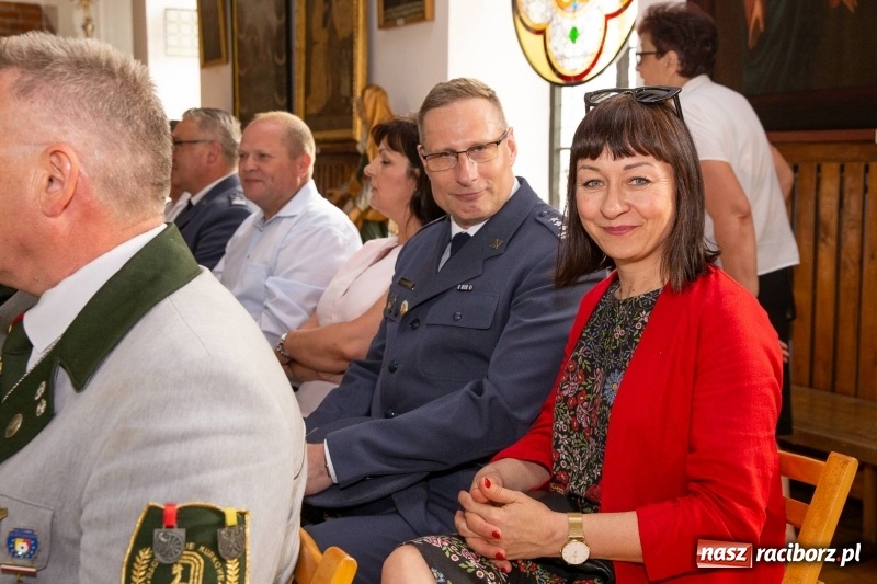 Zdjęcie w galerii na portalu naszraciborz.pl: Nowy raciborski król kurkowy zasiadł na tronie [FOTO i WIDEO] wiadomości z regionu