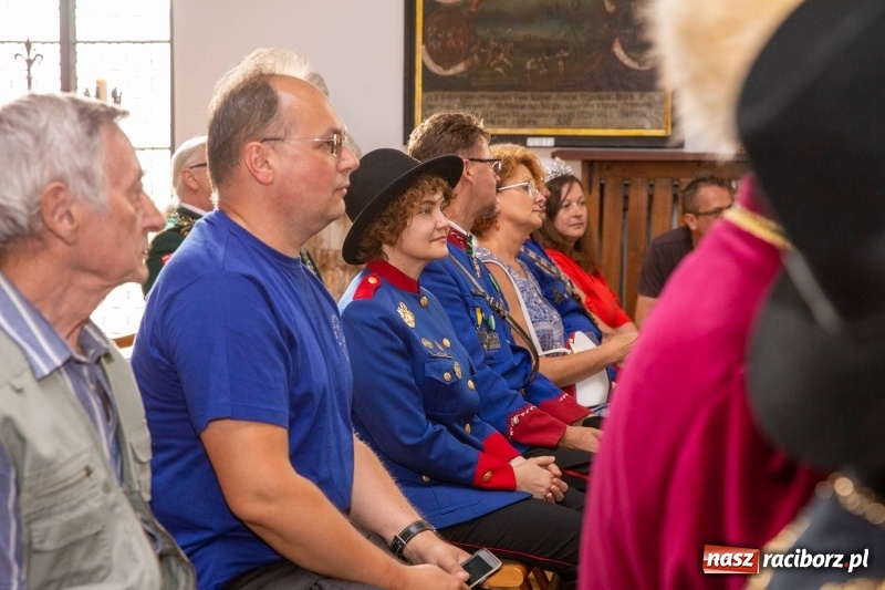 Zdjęcie w galerii na portalu naszraciborz.pl: Nowy raciborski król kurkowy zasiadł na tronie [FOTO i WIDEO] wiadomości z regionu