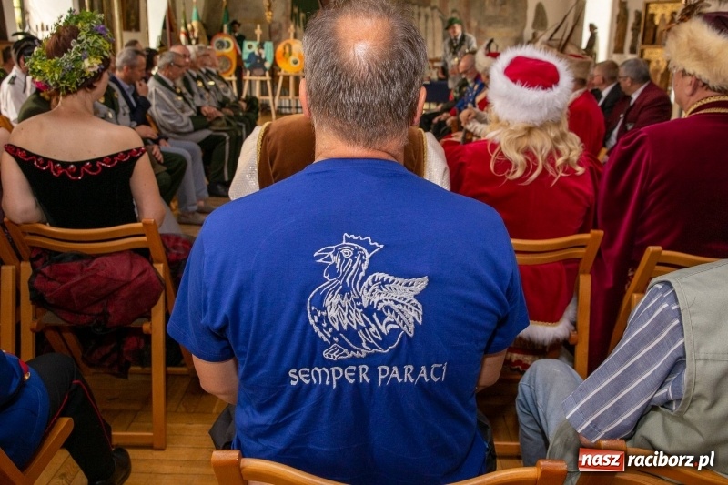 Zdjęcie w galerii na portalu naszraciborz.pl: Nowy raciborski król kurkowy zasiadł na tronie [FOTO i WIDEO] wiadomości z regionu