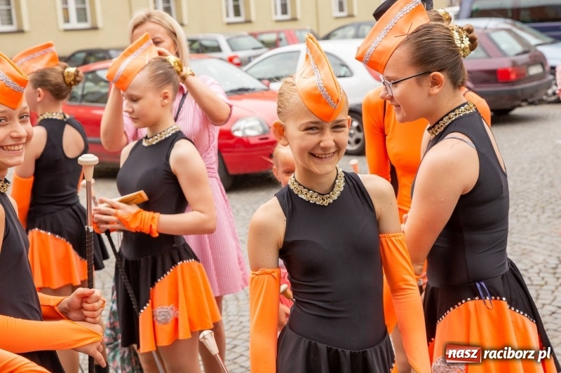 Zdjęcie w galerii na portalu naszraciborz.pl: Nowy raciborski król kurkowy zasiadł na tronie [FOTO i WIDEO] wiadomości z regionu