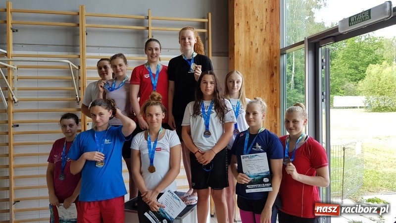 Zdjęcie w galerii na portalu naszraciborz.pl: Pływanie. Raciborzanie najlepsi na Śląsku  wiadomości z regionu