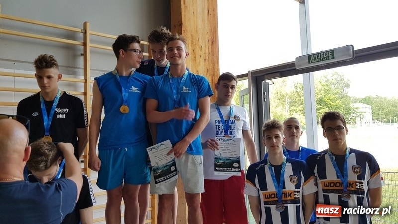 Zdjęcie w galerii na portalu naszraciborz.pl: Pływanie. Raciborzanie najlepsi na Śląsku  wiadomości z regionu