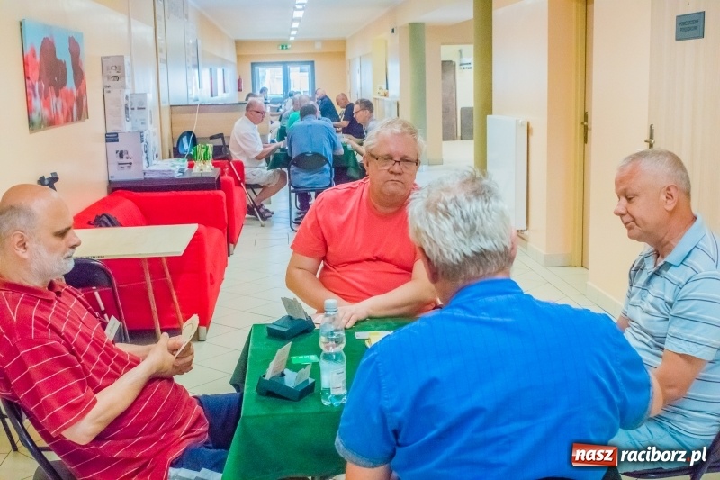 Zdjęcie w galerii na portalu naszraciborz.pl: Brydżyści rywalizowali o Puchar Prezydenta [FOTO] wiadomości z regionu