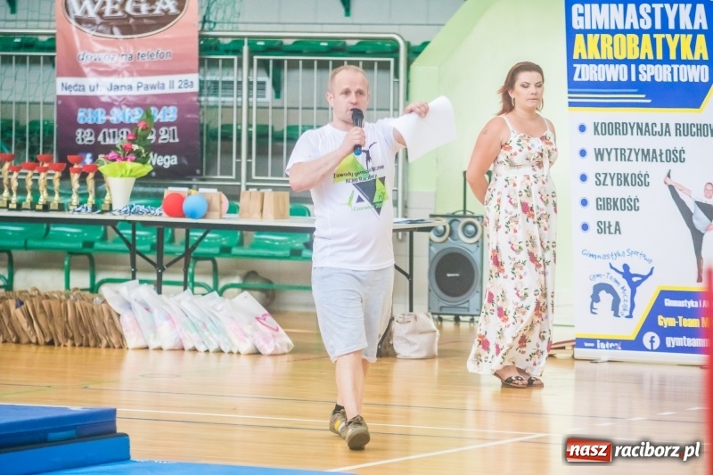 Zdjęcie w galerii na portalu naszraciborz.pl: Gimnastyczny tor przeszkód i pokaz umiejętności akrobatycznych w Arenie Rafako [FOTO i WIDEO] wiadomości z regionu