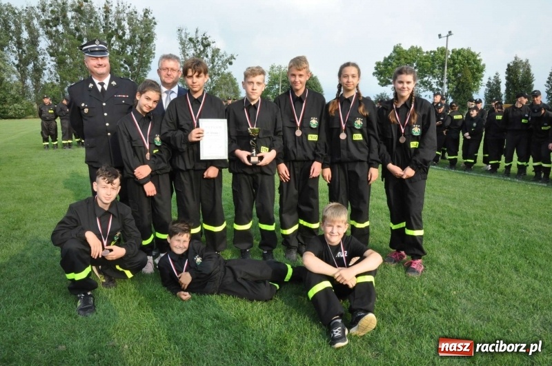 Zdjęcie w galerii na portalu naszraciborz.pl: Rudyszwałd ma wymarzony puchar wójta [FOTO i WIDEO]  wiadomości z regionu