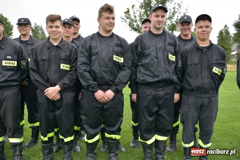 Zdjęcie w galerii na portalu naszraciborz.pl: Rudyszwałd ma wymarzony puchar wójta [FOTO i WIDEO]  wiadomości z regionu