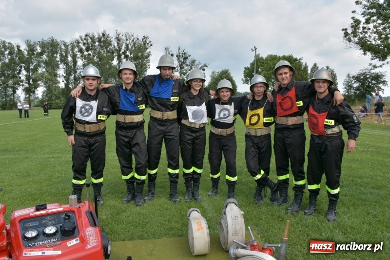 Zdjęcie w galerii na portalu naszraciborz.pl: Rudyszwałd ma wymarzony puchar wójta [FOTO i WIDEO]  wiadomości z regionu