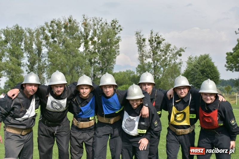 Zdjęcie w galerii na portalu naszraciborz.pl: Rudyszwałd ma wymarzony puchar wójta [FOTO i WIDEO]  wiadomości z regionu