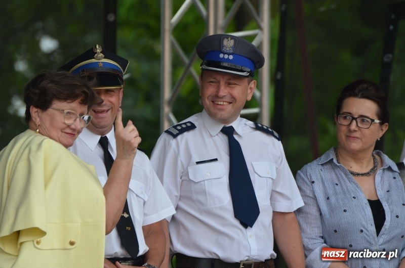 Zdjęcie w galerii na portalu naszraciborz.pl: Tańce, muzyka i VIP-y. Powiat świętował na zamku [FOTO] wiadomości z regionu