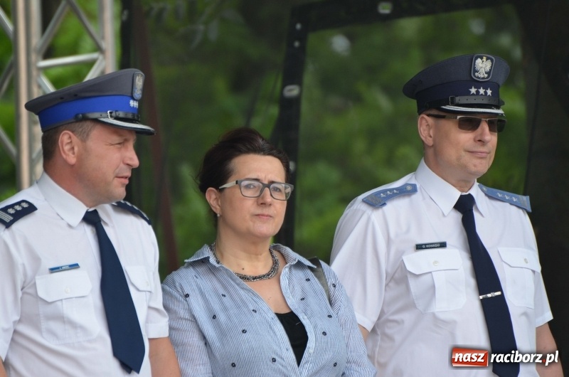 Zdjęcie w galerii na portalu naszraciborz.pl: Tańce, muzyka i VIP-y. Powiat świętował na zamku [FOTO] wiadomości z regionu