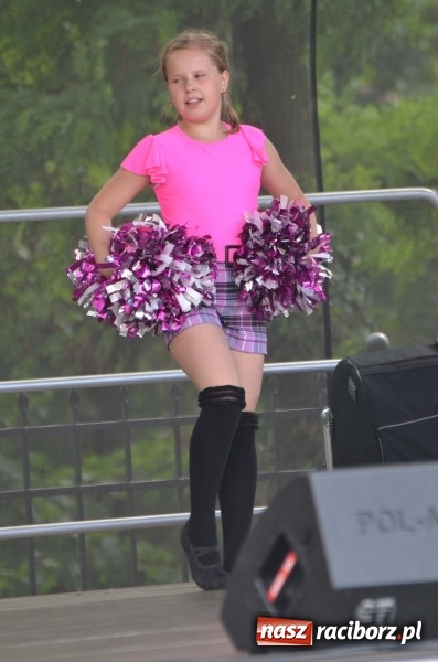 Zdjęcie w galerii na portalu naszraciborz.pl: Tańce, muzyka i VIP-y. Powiat świętował na zamku [FOTO] wiadomości z regionu