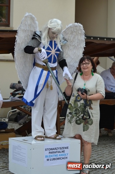 Zdjęcie w galerii na portalu naszraciborz.pl: Tańce, muzyka i VIP-y. Powiat świętował na zamku [FOTO] wiadomości z regionu