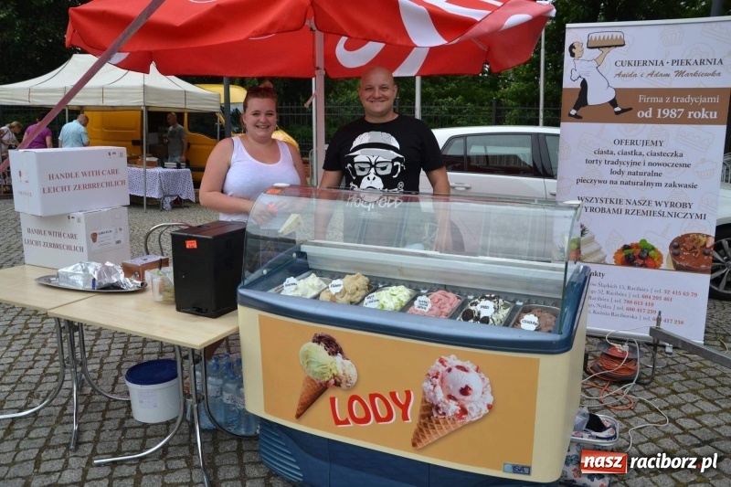 Zdjęcie w galerii na portalu naszraciborz.pl: Tańce, muzyka i VIP-y. Powiat świętował na zamku [FOTO] wiadomości z regionu