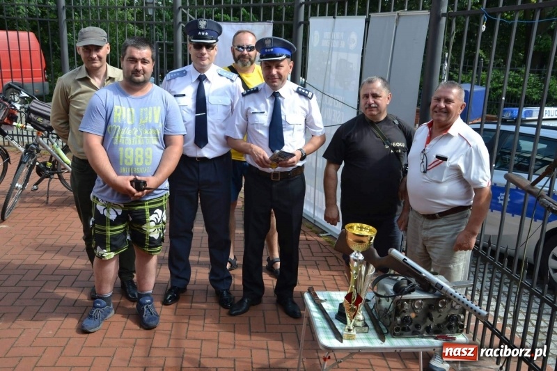 Zdjęcie w galerii na portalu naszraciborz.pl: Tańce, muzyka i VIP-y. Powiat świętował na zamku [FOTO] wiadomości z regionu