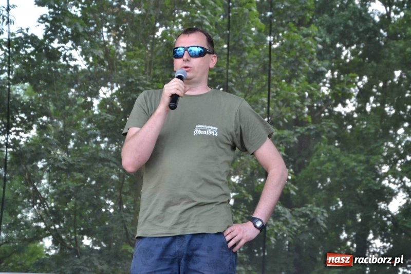 Zdjęcie w galerii na portalu naszraciborz.pl: Tańce, muzyka i VIP-y. Powiat świętował na zamku [FOTO] wiadomości z regionu