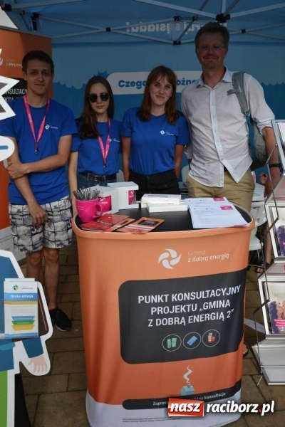 Zdjęcie w galerii na portalu naszraciborz.pl: Tańce, muzyka i VIP-y. Powiat świętował na zamku [FOTO] wiadomości z regionu