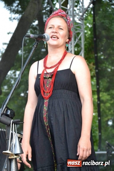 Zdjęcie w galerii na portalu naszraciborz.pl: Tańce, muzyka i VIP-y. Powiat świętował na zamku [FOTO] wiadomości z regionu