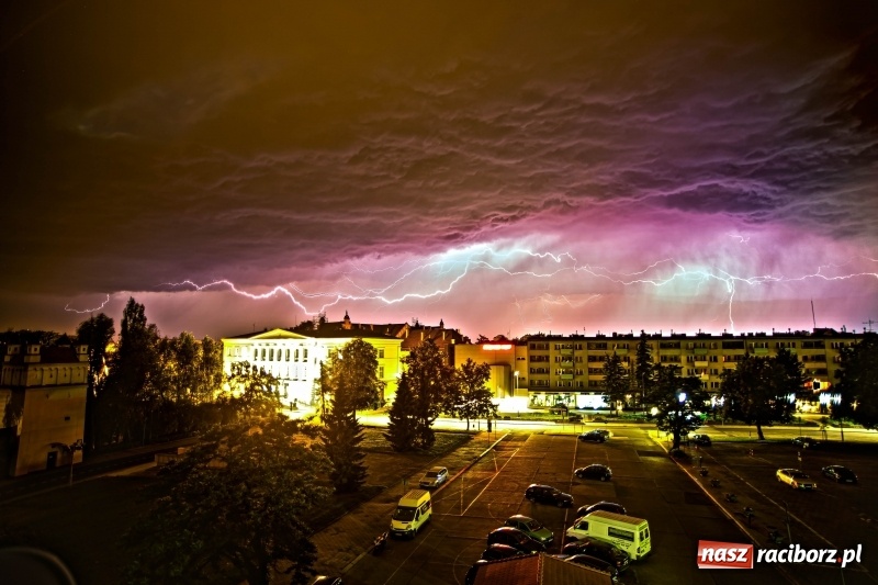 Zdjęcie w galerii na portalu naszraciborz.pl: Niesamowite zdjęcia z ostatniej nocy w Raciborzu [FOTO]  wiadomości z regionu